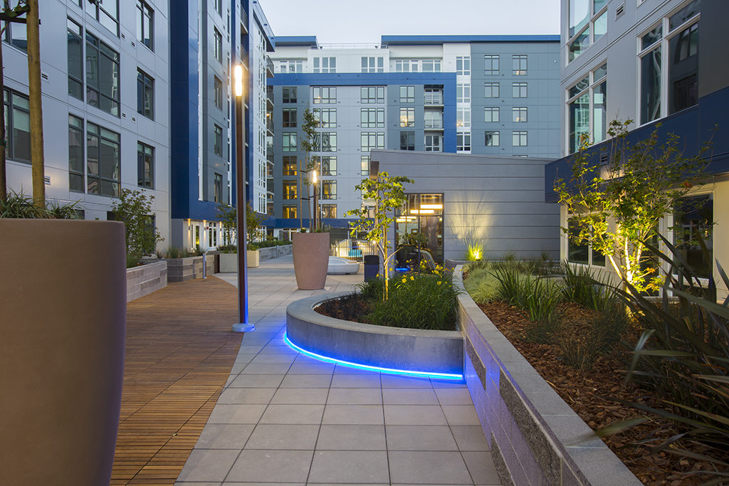 Blockbuster rental project energizes downtown Redwood City